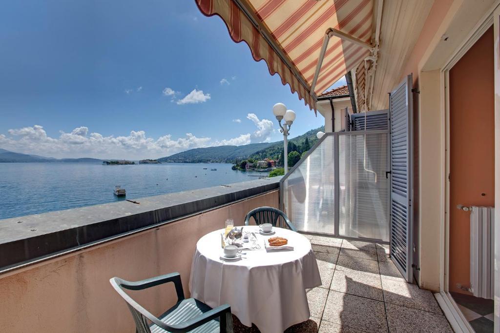 Hotel Beau Rivage Baveno Room photo