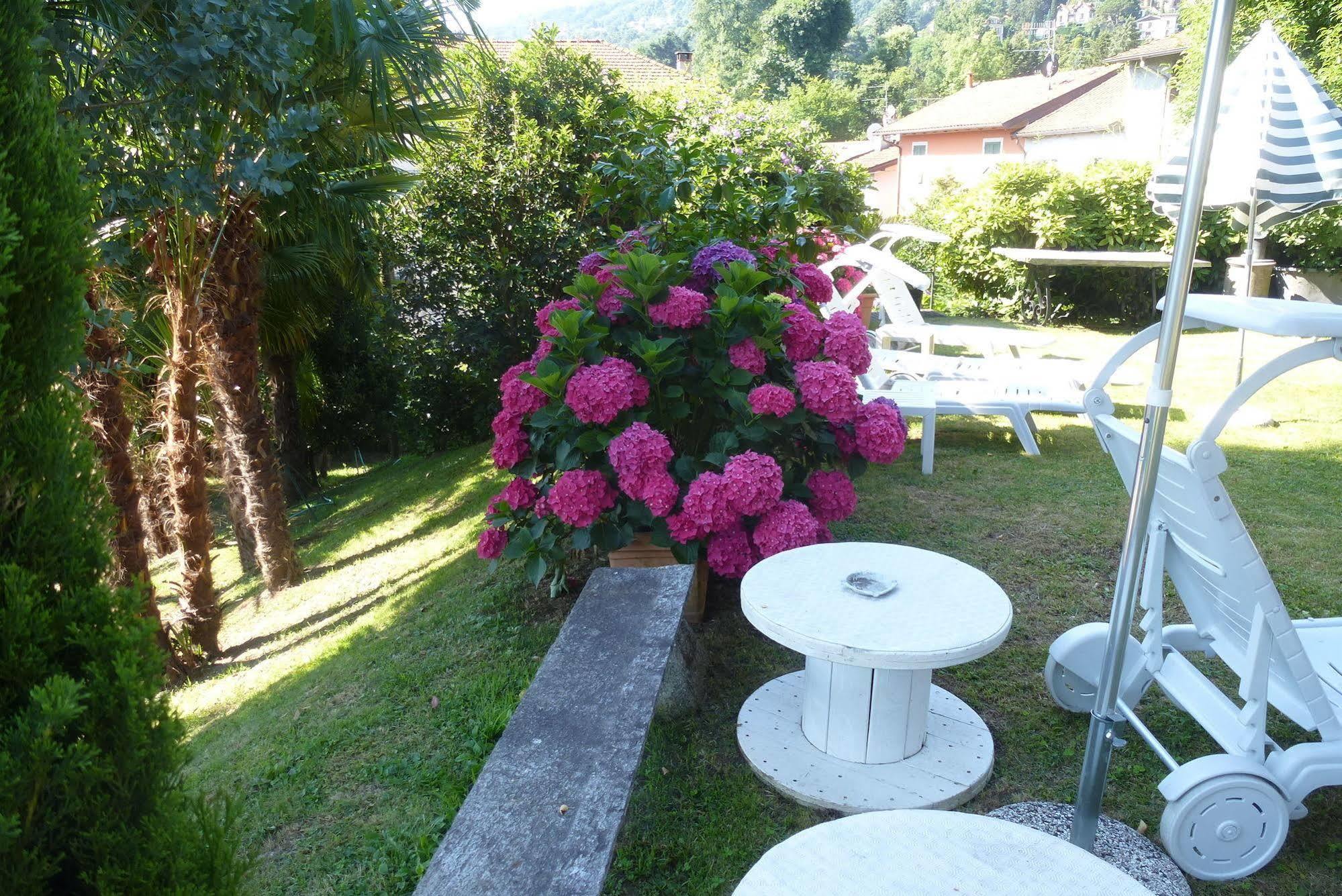 Hotel Beau Rivage Baveno Exterior photo